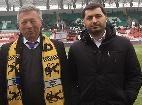 בעל הבית המיועד. מז'ידוב (אסף שקד, האתר הרשמי)