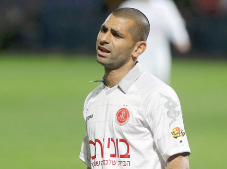 טועמה. "רוצה לפרוש בהפועל" (אלן שיבר)