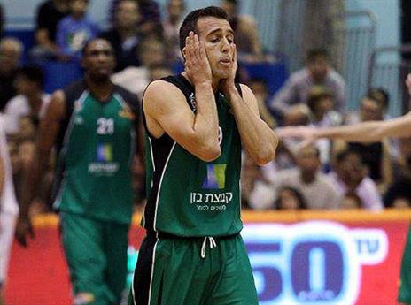 הדלק אזל להם. חיפה ורוט (אתר המנהלת)