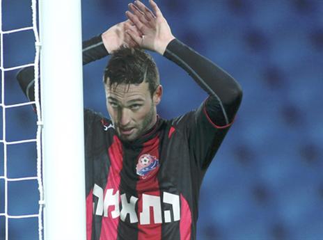 יעמוד לדין. יובל אבידור (אלן שיבר)