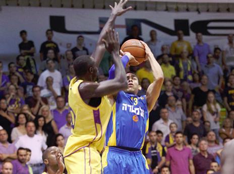 בפעם שעברה חולוניה חגגה. והערב? (אלן שיבר)