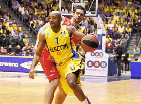 אצלו דווקא יש חדשות טובות. היקמן (אלן שיבר)