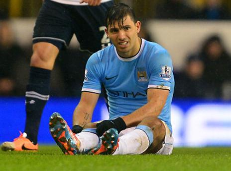 אגוארו, כמה זמן ייאלץ להיעדר? (GETTYIMAGES)