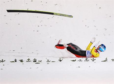 גם חברו הגרמני של אמאן, סברין פרוינד, לא ירצה לזכור את יום התחרות הראשון בקפיצות