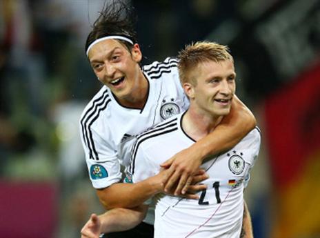 מול הגרמנים אין שום סיכוי. אוזיל ורויס (gettyimages)