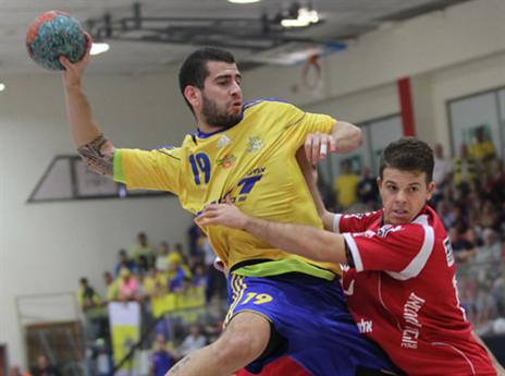 גם הצד הצהוב ניצח. רוזנטל (דוד פליגל, איגוד הכדוריד)