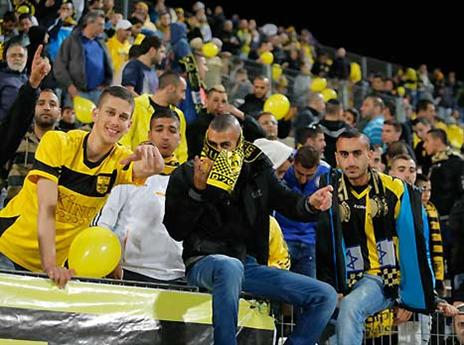 בסופו של דבר, כולם נכנסו (צילום: אנג'ו, גוש ג'יני)