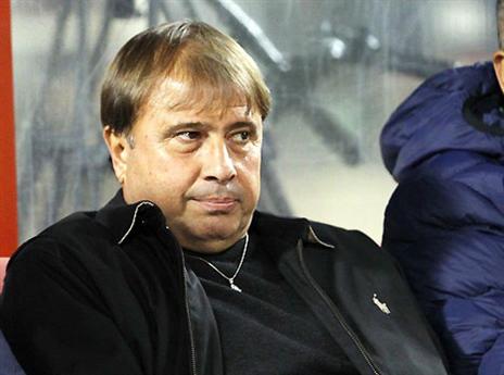 אלישע לוי. מתכנן שינויים