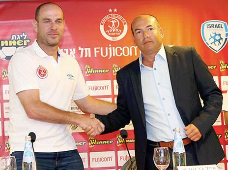 ההחלטה תשתנה? ברקוביץ' עם דומב (צילום: אלן שיבר)