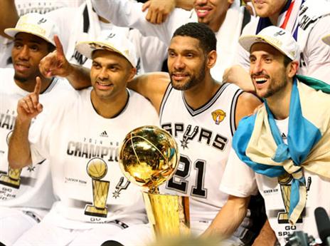 והנה הגביע הנחשק (gettyimages)