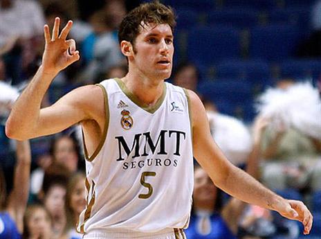 פרננדס. הסדרה עוברת לברצלונה