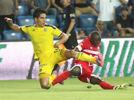 רעננה הייתה נאיבית