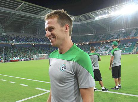 ראיוס. איש המשחק (אלן שיבר)