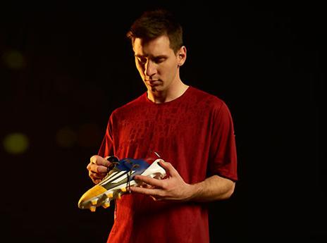 מסי. עונה חדשה, נעליים חדשות