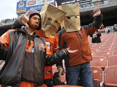 בקליבלנד סובלים כ"כ, שכבר עדיף לא להזדהות (getty)