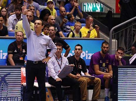 חסין, מכבי זו ליגה אחרת