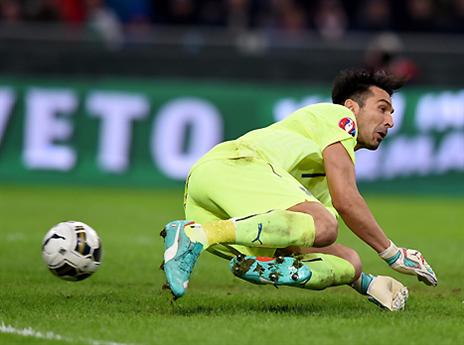 השער המביך של בופון (gettyimages)