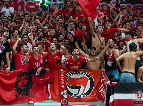 הקהל בארנה יחגוג לראשונה העונה באירופה? (האתר הרשמי)