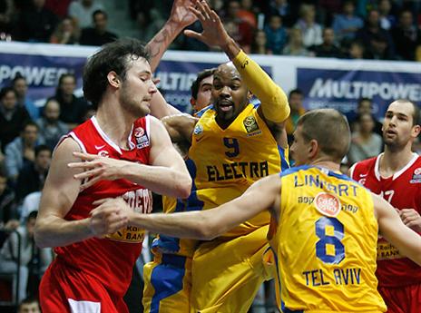 יש לו יד משלוש. לינהארט (gettyimages)