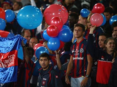 אוהדי סן לורנסו, קהל חם (gettyimages)