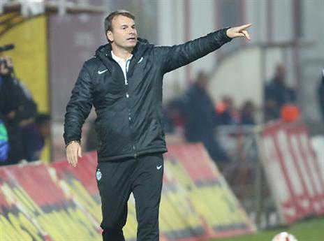 זעם על השחקנים. סטנוייביץ' (יוסי שקל)