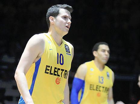 פרובקטור לא קטן. פניני