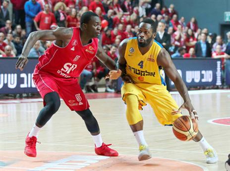 וניצח במאצ'אפ מול סקוט (אלן שיבר)