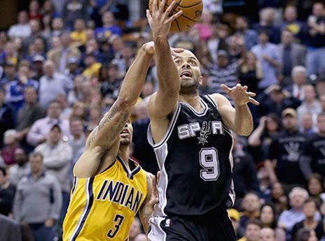 פירגן למאמן שלו. פארקר (getty)