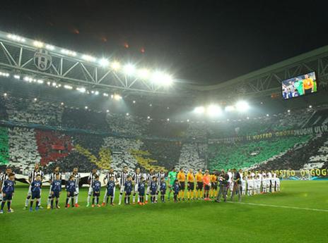 האוהדים האיטלקים מילאו את האצטדיון בטורינו (gettyimages)