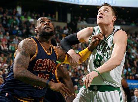 ג'יימס. קליבלנד שמחה להיפרד מבוסטון (getty)