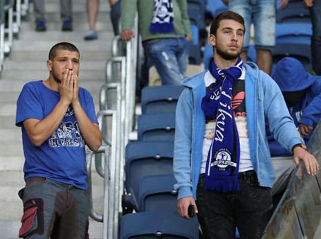 אוהדי הפועל פ"ת. עדיין שומרים על תקווה? (אלן שיבר)