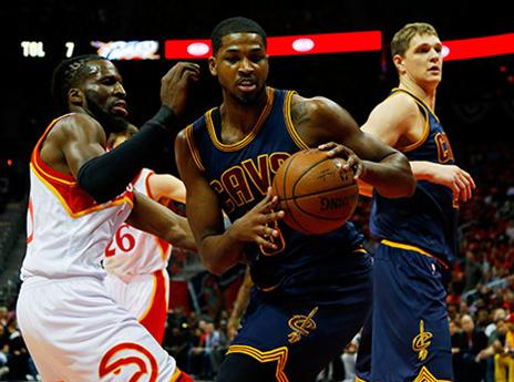 תומפסון. ברכה בתחפושת (getty)