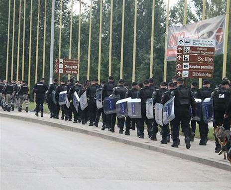האבטחה הכבדה סביב הנבחרת הישראלית
