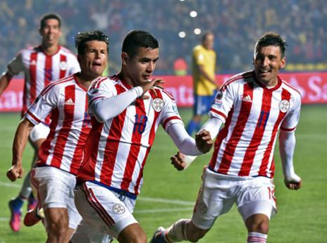 הפראגוואים סיימו עם חיוכים (AFP)