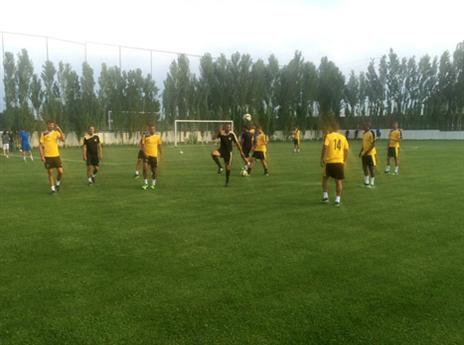 לא מזלזלים בקזחים. שחקני בית"ר מוכנים