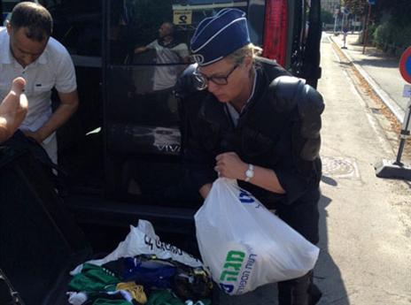 חיפוש באמצע הרחוב