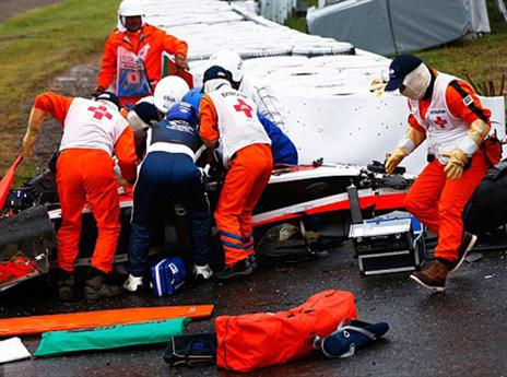 הרגעים הראשונים לאחר התאונה ביפן (GETTYIMAGES)