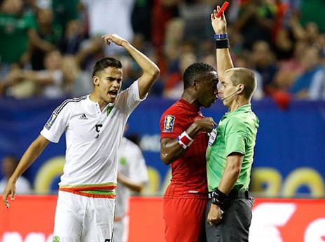 גייגר והאדום לטחאדה. הופעת שיפוט רעה (getty)