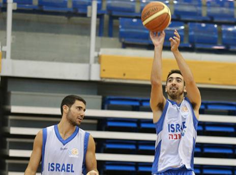 מנקו וטימור. יערכו בכורה בנבחרת (אלן שיבר)