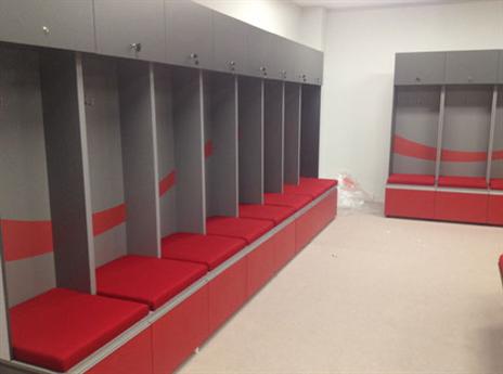 חדרי ההלבשה (האתר הרשמי)