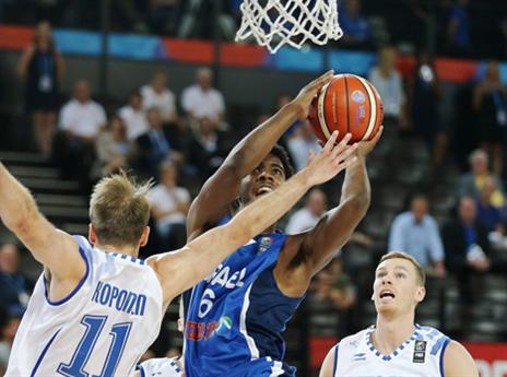 עדיין לא נכנס לאליפות. דוסון (אלן שיבר)