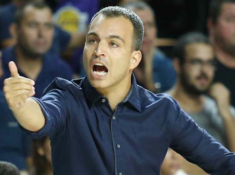 לא מתאים לו העיתוי של המפעל. חסין (אלן שיבר)