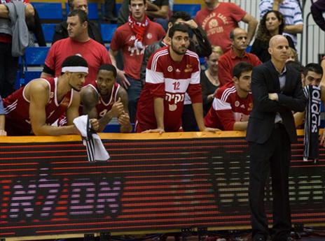 הפסד ראשון בליגה (עודד קרני)