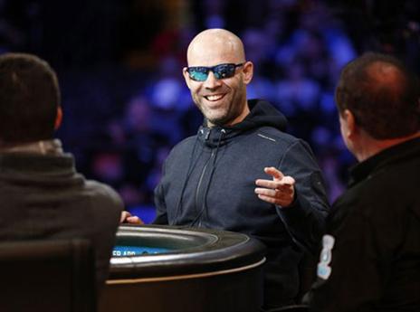 שטרן. בהחלט יכול לחייך