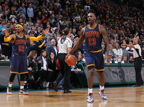 לברון לא מבין למה ביקשו פסק זמן (Getty)