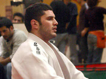 סבב תחרויות במזרח. אלון ששון