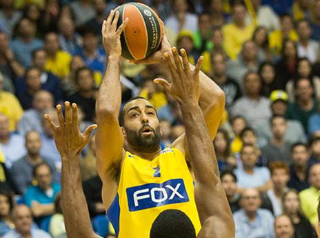 רנדל. תוספת כח משמעותית (צילום: עודד קרני)