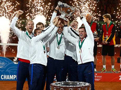 גם זיקוקים היו בחגיגה של בריטניה (getty)