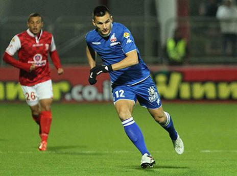 ב"ש נלחמת על הובאן (צילום: ניר קידר)