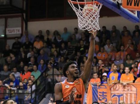 משחק טוב שלו. דוסון (מנהלת הליגה)